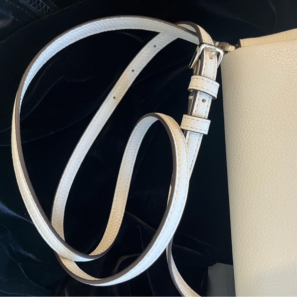 Kate Spade Leila Flip Zip Crossbody Leather Bag Cream Gold NWT - Picture 12 of 16